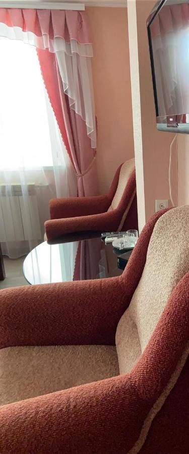 Hotel Boguslavl' Bohuslav Zewnętrze zdjęcie
