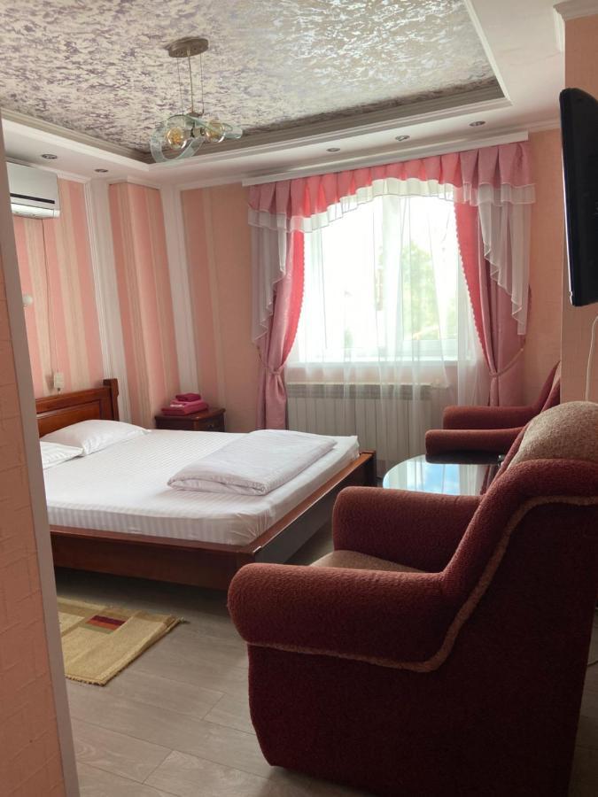 Hotel Boguslavl' Bohuslav Zewnętrze zdjęcie